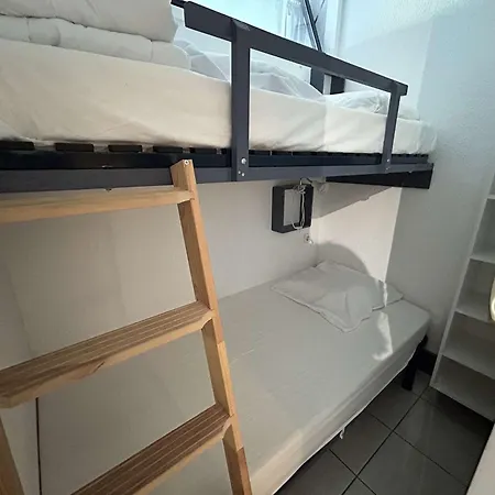 Avec Piscine, Terrasse Et Climatisation - 5 Couchages - Grau-du-roi - Fr-1-250-290 * Le Grau-du-Roi