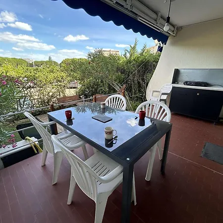 Avec Piscine, Terrasse Et Climatisation - 5 Couchages - Grau-du-roi - Fr-1-250-290